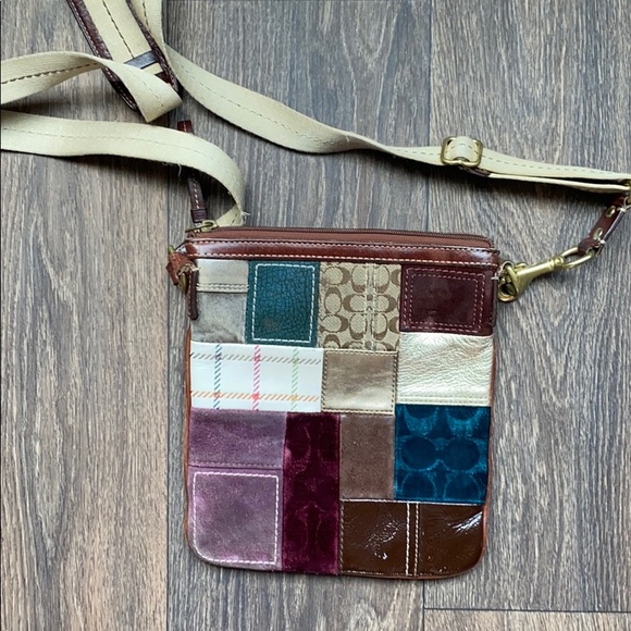 Coach cross body bag - Picture 2 of 3